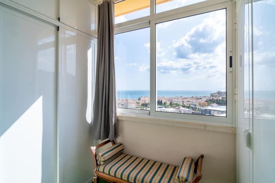 View (from property/room), Balcony/Terrace, Sea view