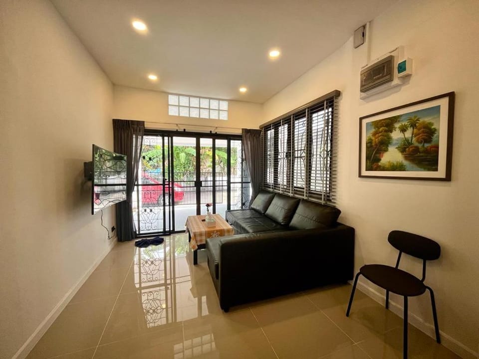 Bayok 11 - 2 Bedrooms 2 Bathrooms Villa Near Kathu Waterfall Villa in Kathu