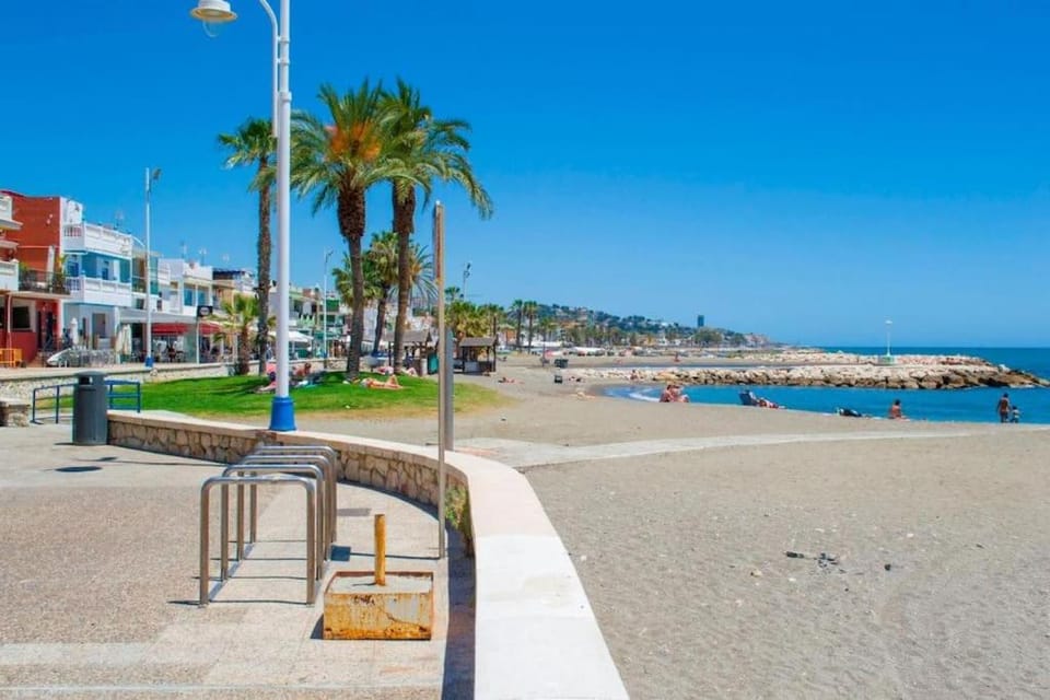 Nearby landmark, Natural landscape, Beach