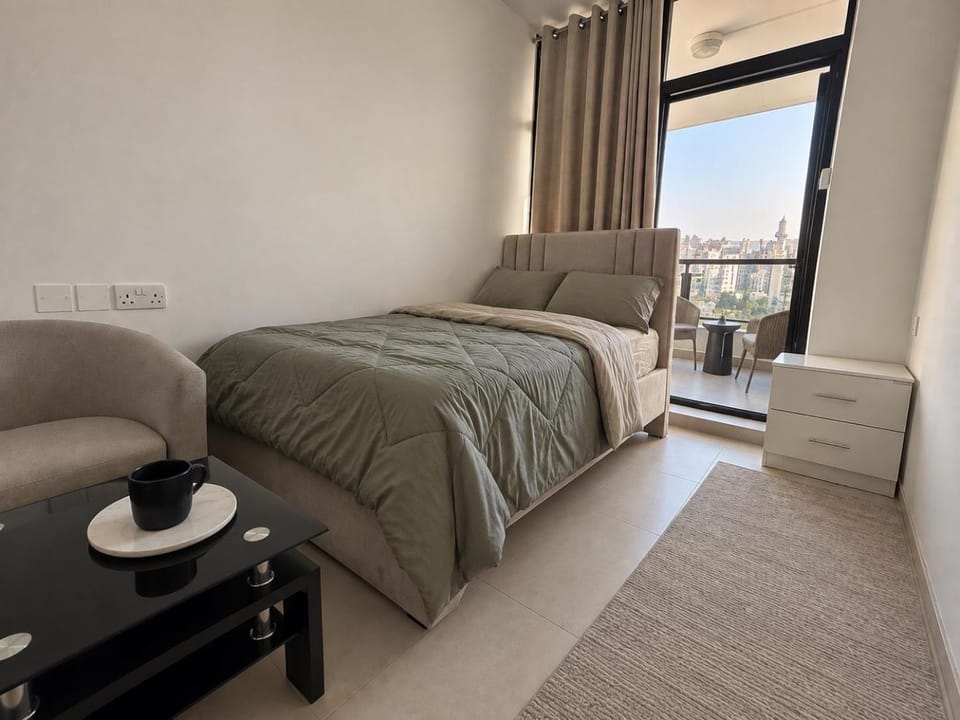 Premier Veranda Retreat Apartment in Abu Dhabi