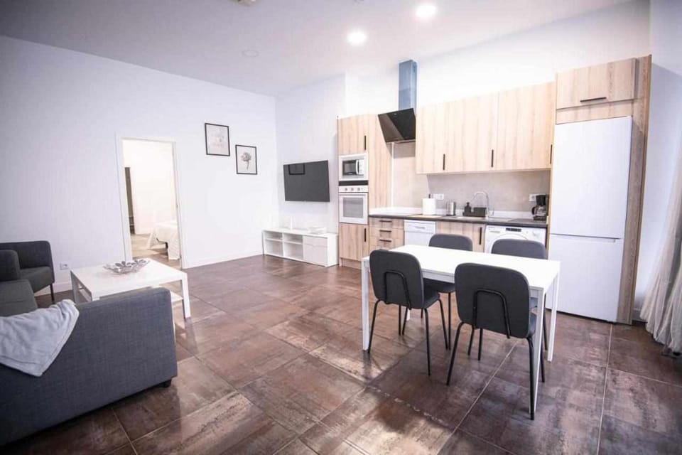 View (from property/room), Kitchen or kitchenette, Living room
