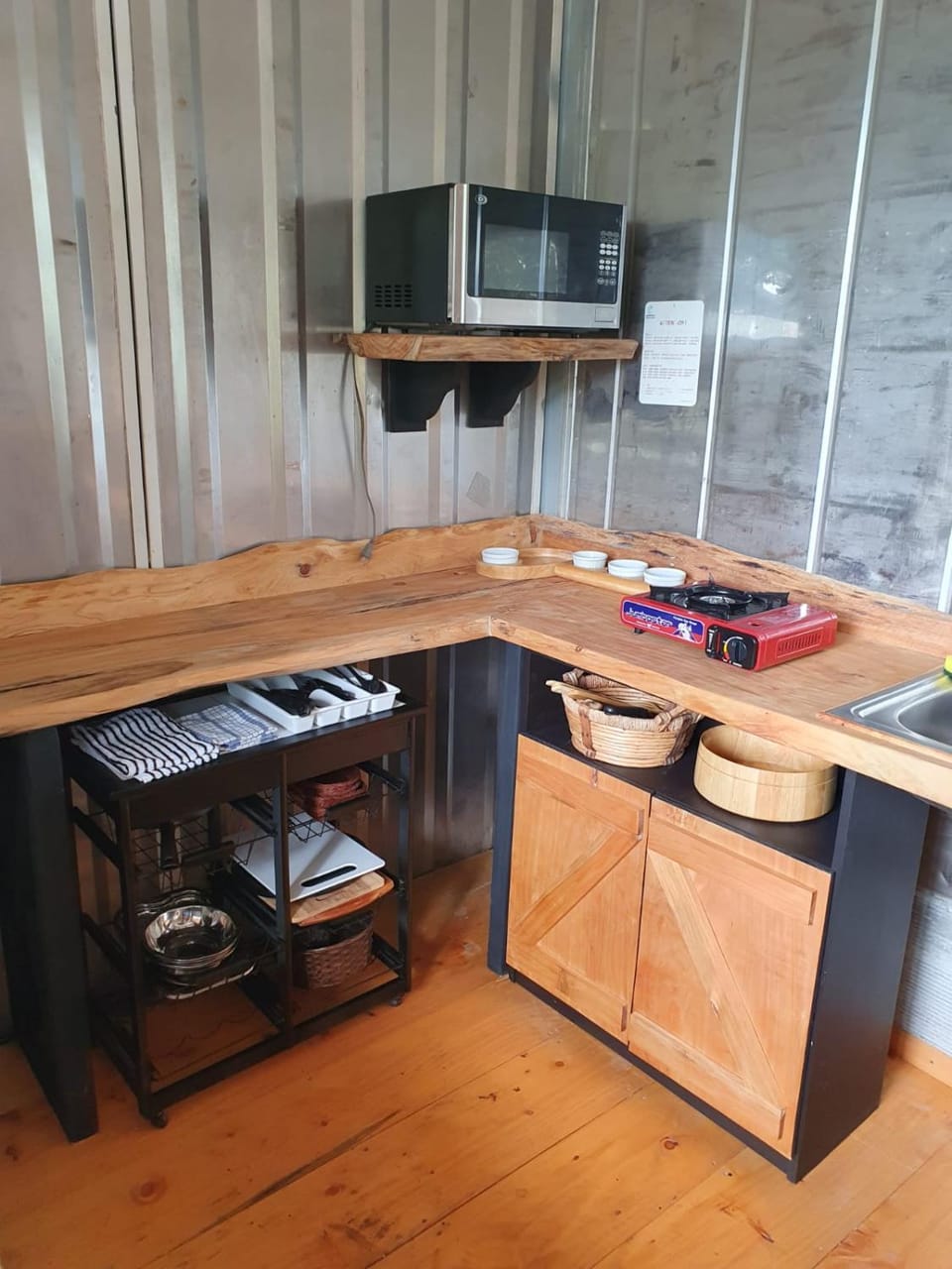Kitchen or kitchenette
