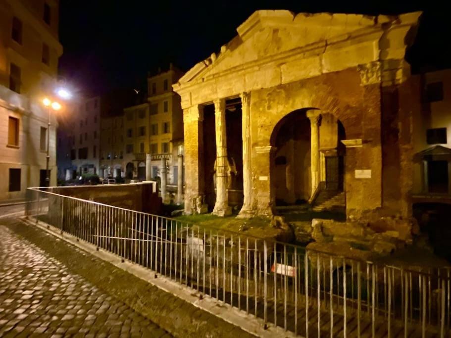 Vacanze Romane al Portico d'Ottavia Apartment in Rome