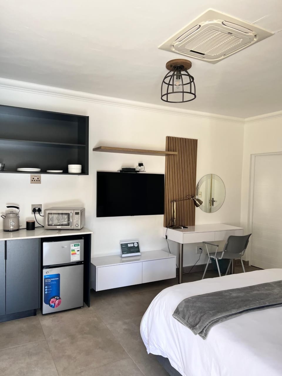 Casero Guesthouse Bed and Breakfast in North West, South Africa