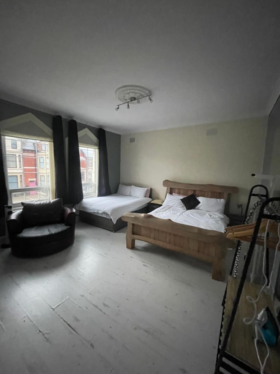 Valencia Bed and Breakfast in Blackpool
