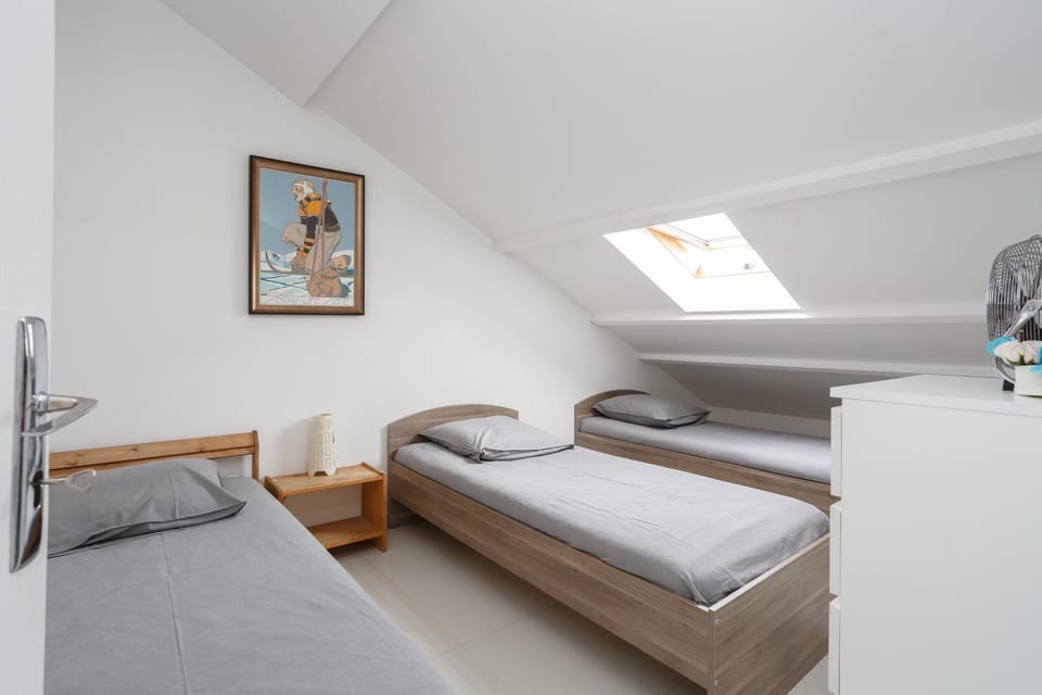 Le blanc gauche BAT A 3ème étage Apartment in Île-de-France