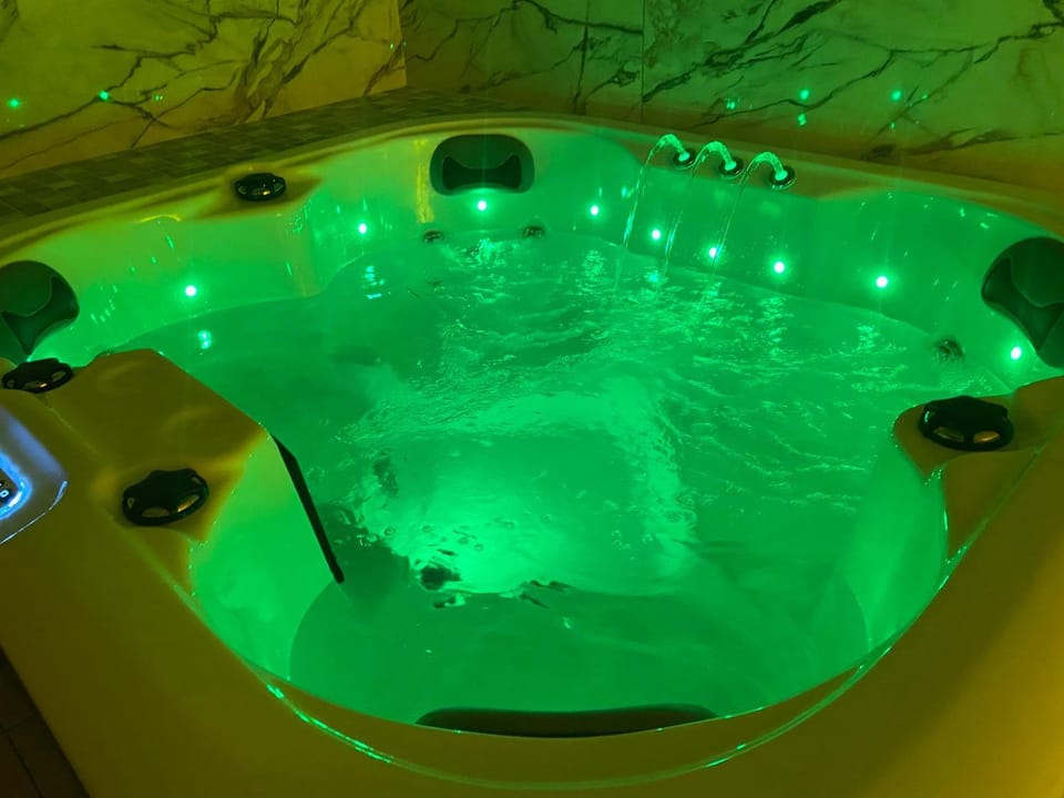 Hot Tub