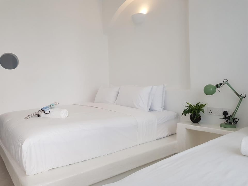 Ipoh Santorini Hideaway - Hotel Inspired Vacation rental in Ipoh