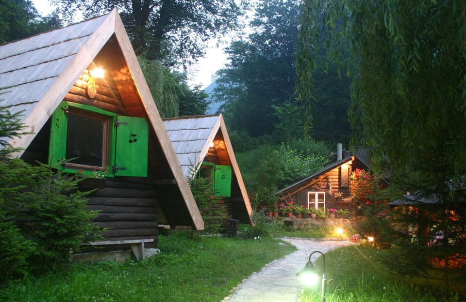 Property building, Day, Night, Natural landscape, Garden, Garden view