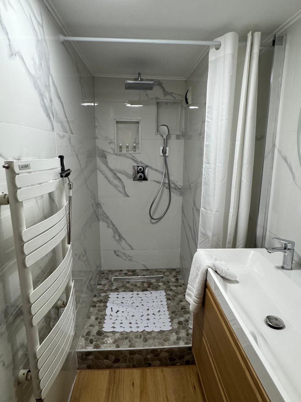 Duplex 110m2 Jardin du Luxembourg Paris 6e Apartment in Paris