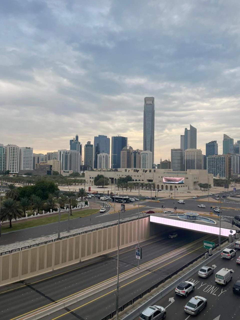 Affordable Master Room - Core of Abu Dhabi Hostel in Abu Dhabi