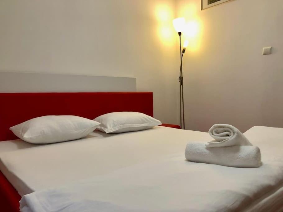 Joy City Stay Martirilor Giroc 4 Apartment in Timisoara