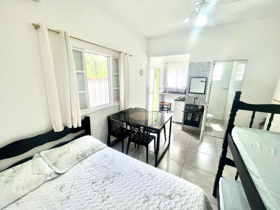 Chalé Bromélia Nature lodge in São Sebastião