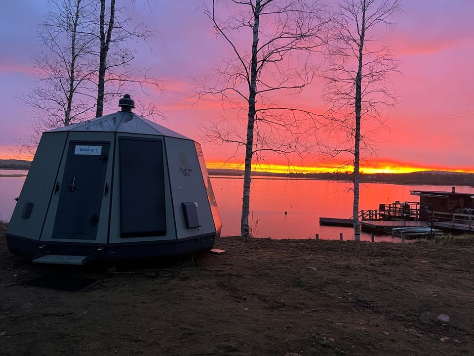 AuroraHut at Sauna Retreat Campground/ 
RV Resort in Rovaniemi