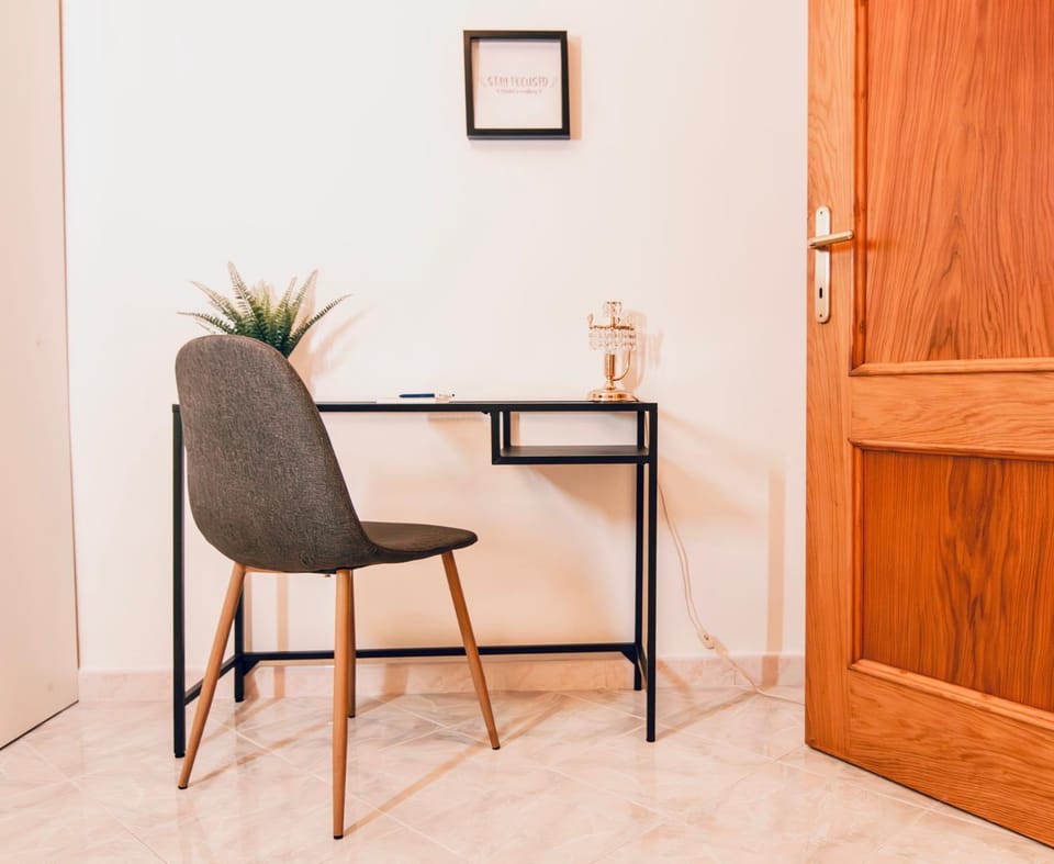 Seating area, Floor plan