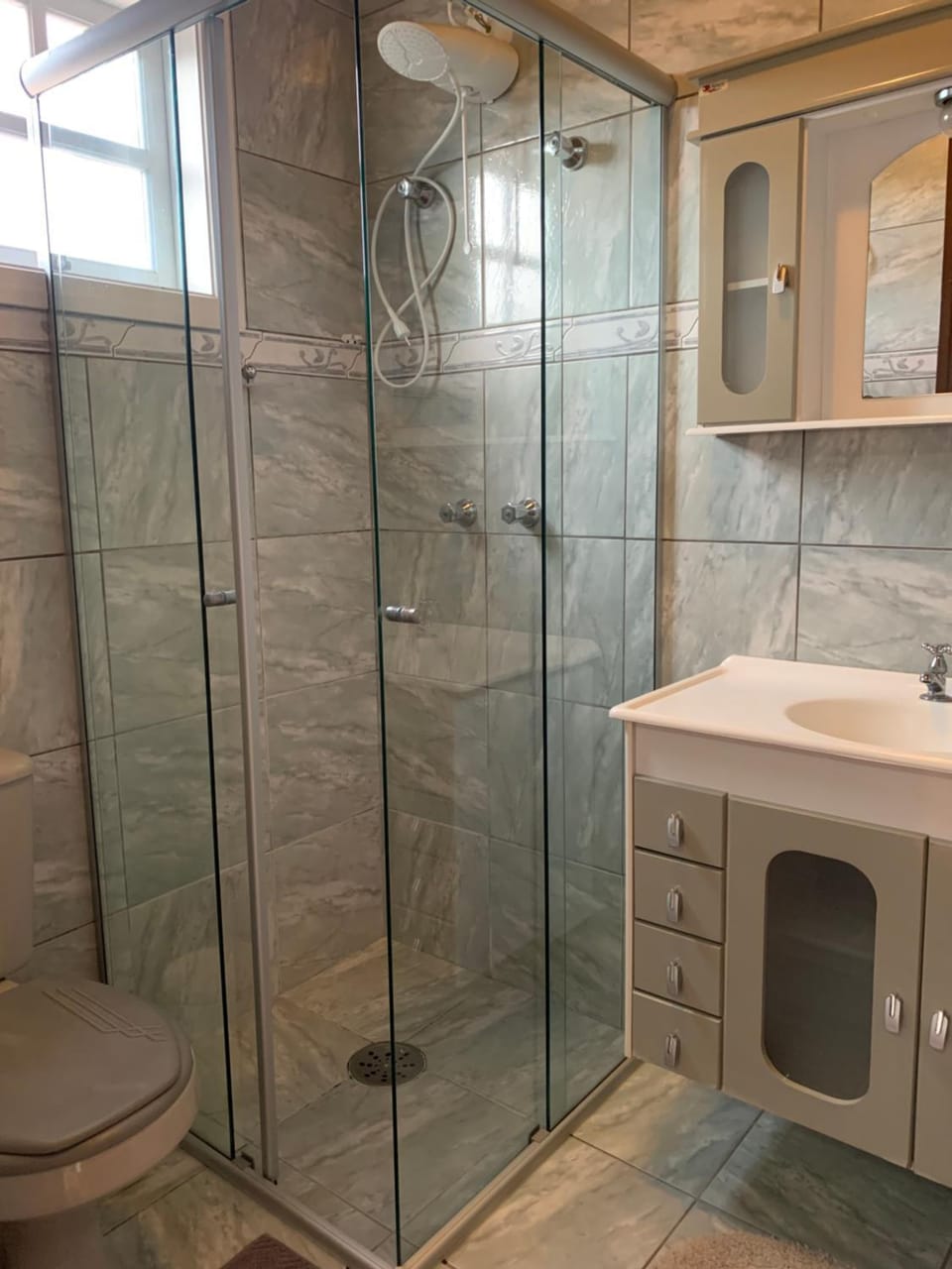 Shower, Toilet, Bathroom