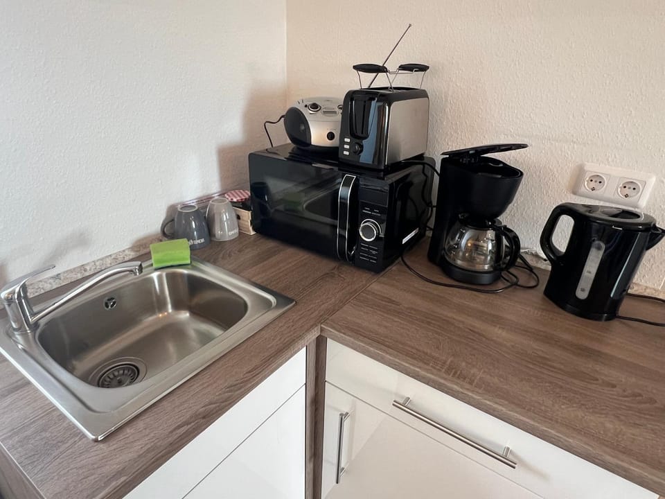 Coffee/tea facilities, Kitchen or kitchenette, toaster