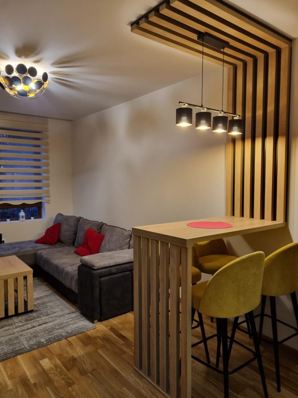 Living room, Dining area