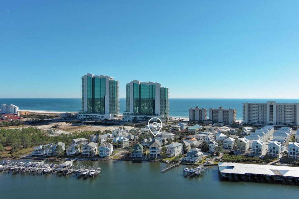 Driftwood Dream House in Orange Beach