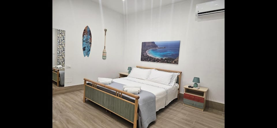 TV and multimedia, Bedroom, air conditioner