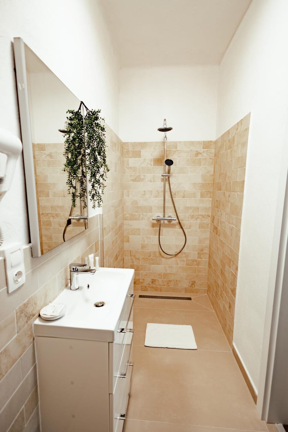 Shower, Toilet, Bathroom, hair dryier, towels