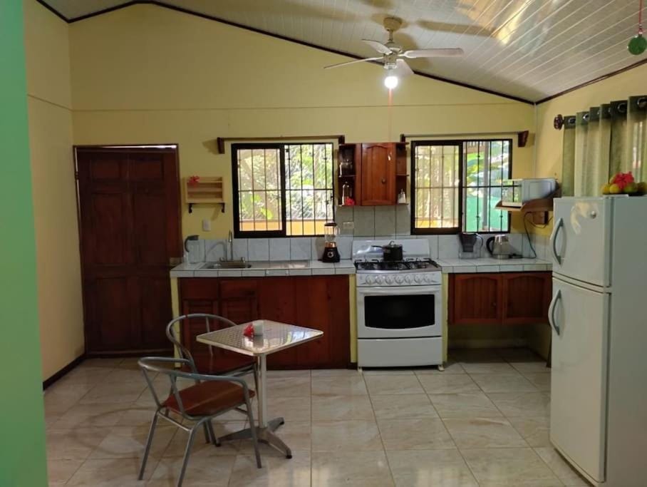 House in Cuajiniquil ,Belen de nosarita House in Guanacaste Province