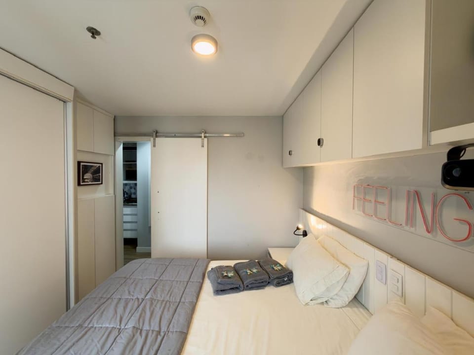 Flat Particular Moema - com Vaga Apartment in Sao Paulo City