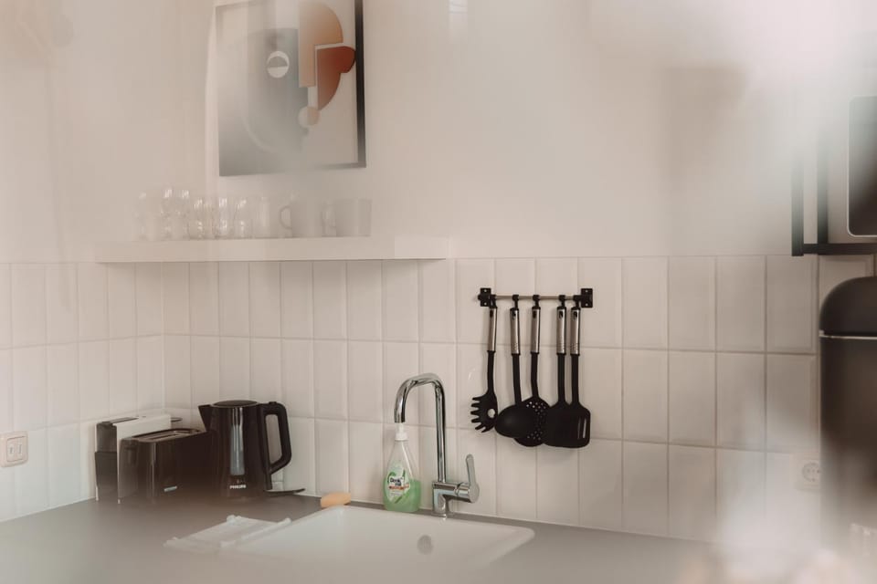 Coffee/tea facilities, Kitchen or kitchenette