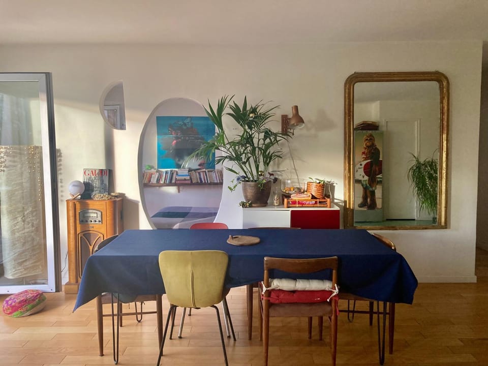 Living room, Dining area
