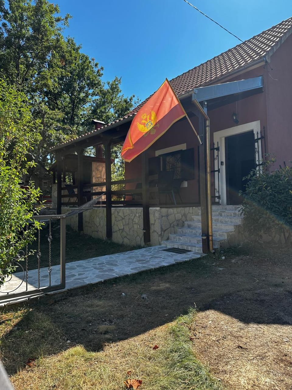 Property building, Garden view
