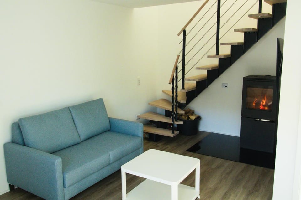TV and multimedia, Living room, flat iron