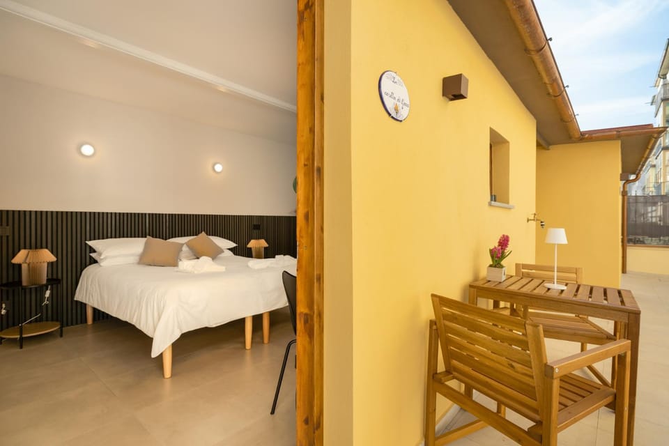 Patio, Bed, Balcony/Terrace, Photo of the whole room