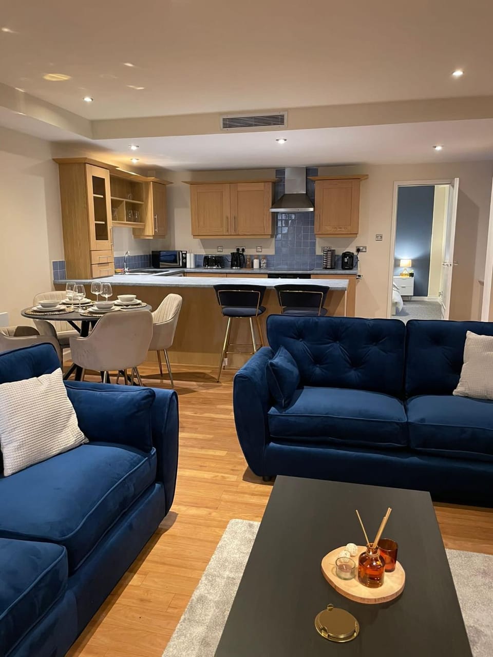 Living room, Seating area, Dining area