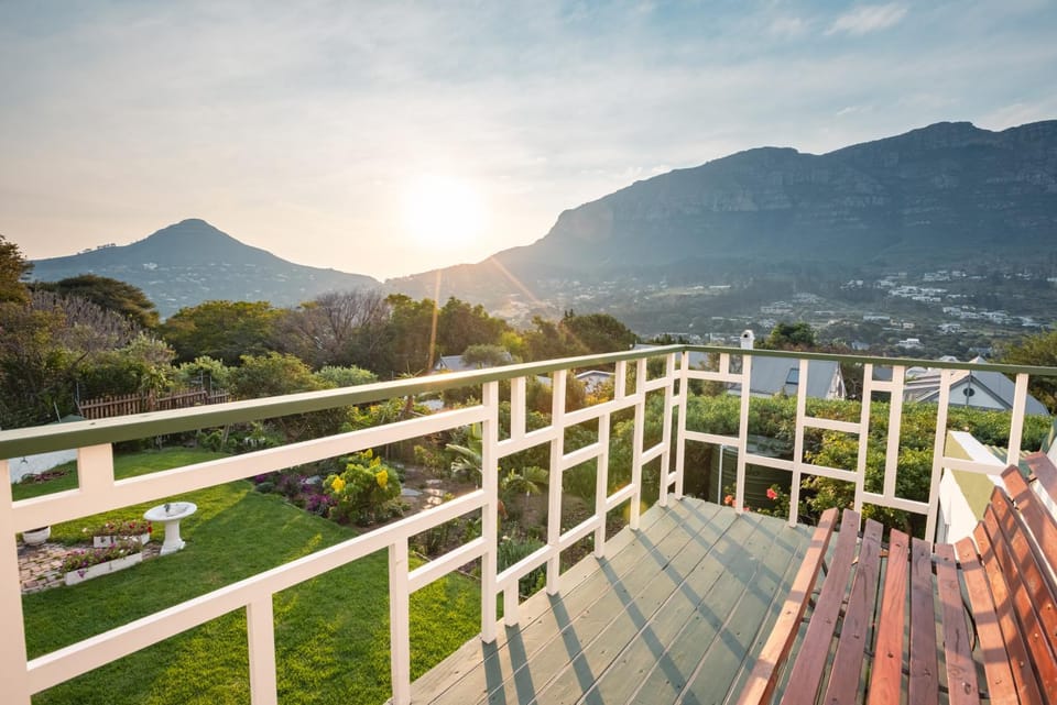 View (from property/room), Balcony/Terrace, Balcony/Terrace, Mountain view