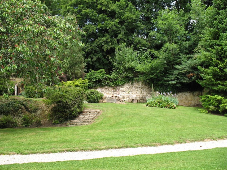 Gîte "Le Bleu D'Orage" Dans un Domaine de 7ha Au Calme House in Normandy