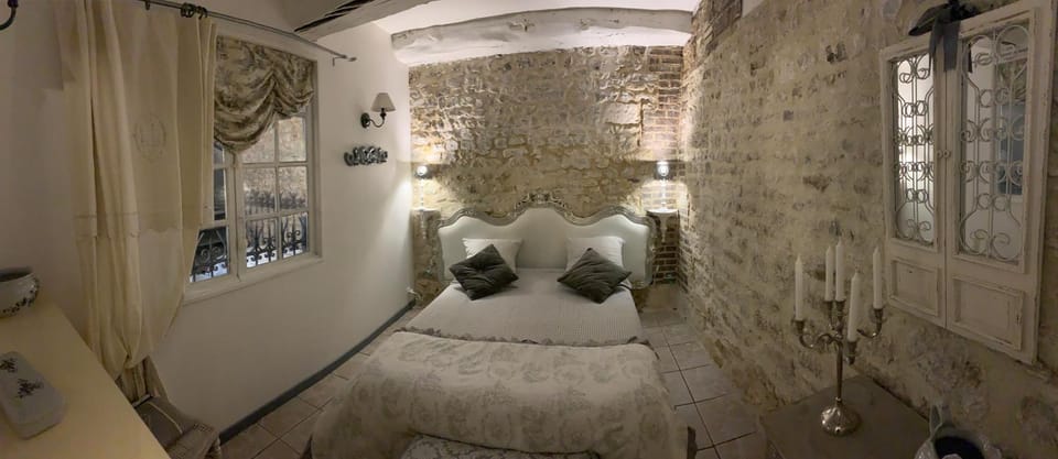 Gîte "Le Bleu D'Orage" Dans un Domaine de 7ha Au Calme House in Normandy