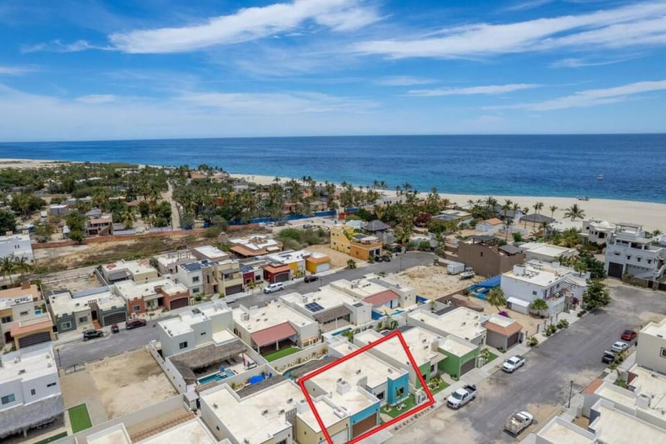Walkable, Convenient in Downtown Los Barriles House in Los Barriles
