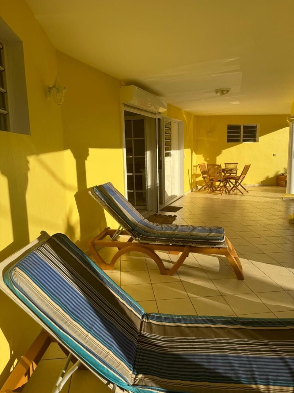 Patio, sunbed