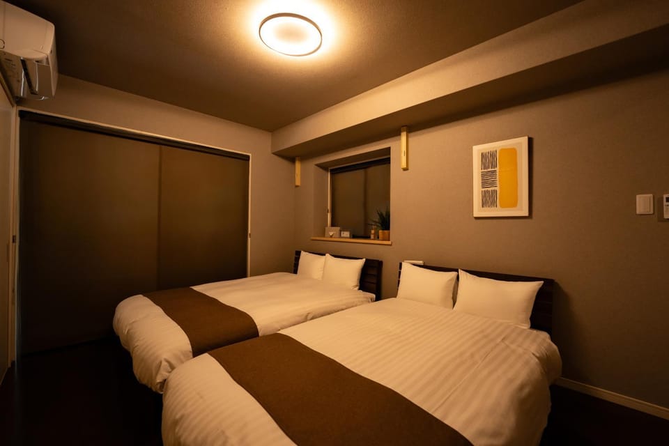 Bed, Bedroom, air conditioner