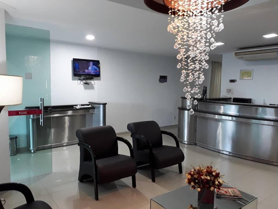 Property building, Communal lounge/ TV room, TV and multimedia, Living room, Lobby or reception, Seating area