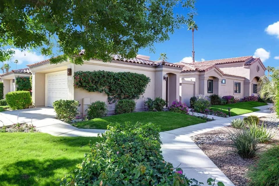 VB938 - Safari Vibe - Alice Lodging House in Palm Desert
