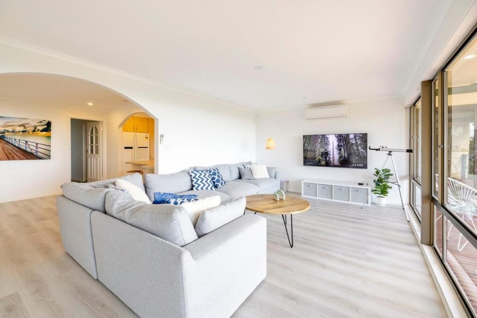 Serenity by Arthurs seat state park House in Red Hill
