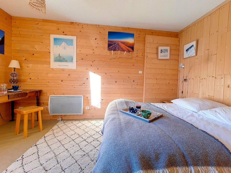 Chalet spacieux avec cheminée et WIFI au Levassay Chalet in Les Allues