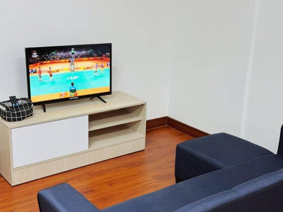S4 Modern Sunway Geo 1-7pax Sunway Medical Centre Apartment in Subang Jaya