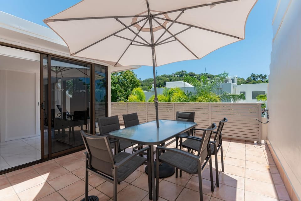 Balcony/Terrace, Dining area