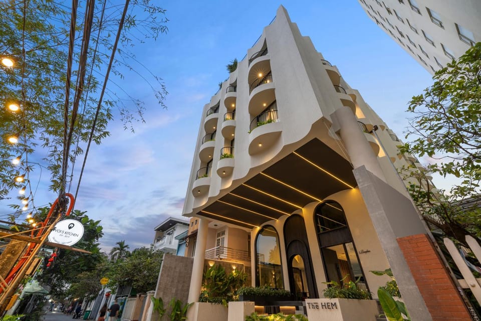 Property building, Day