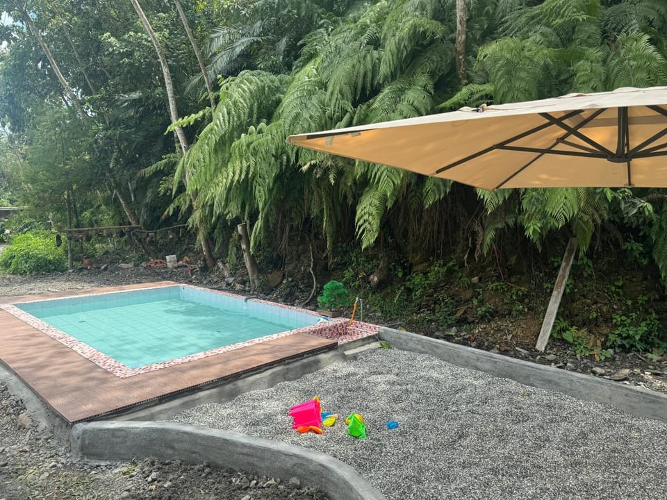 鉄木彩虹小屋 Campground/ 
RV Resort in Taiwan, Province of China