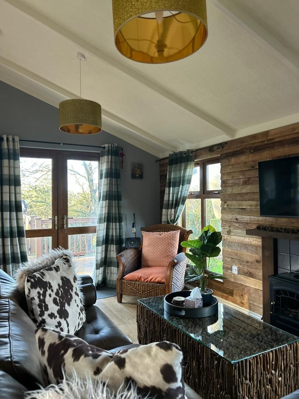 Woodside Lodge, Weybourne, Holt Chalet in North Norfolk District