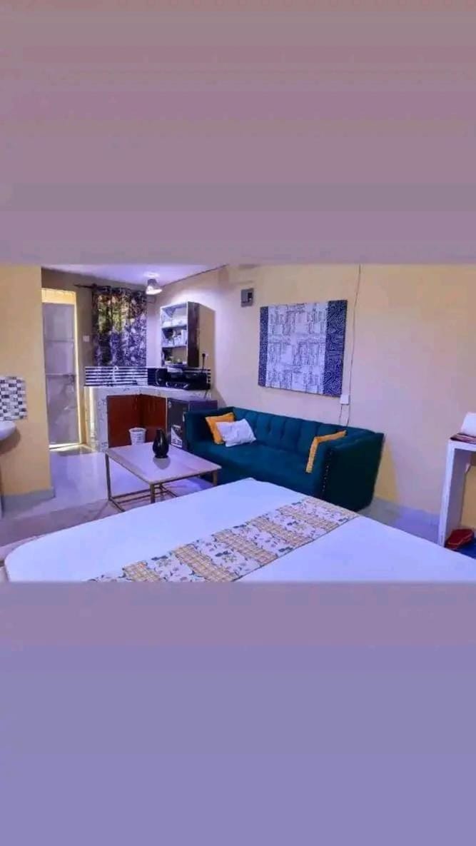 LOFTY DIANI STUDIO'S Apartment in Kenya