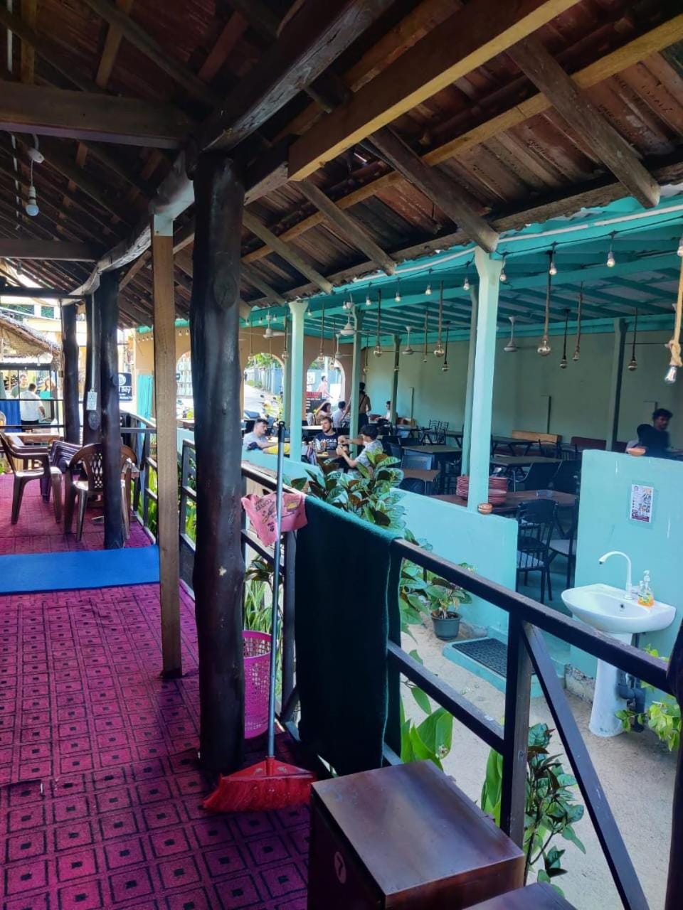 Restaurant/places to eat